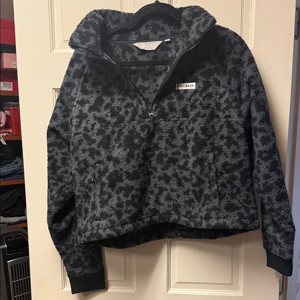 Rhoback Women's Black and Gray Fleece Half-Zip Pullover